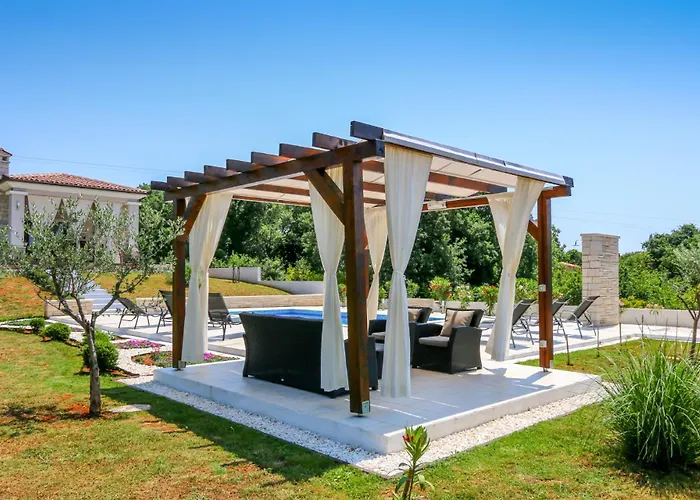 Villa Tara